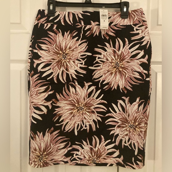 NWT Ann Taylor skirt - Picture 3 of 8